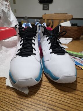 Jordan Liftoff White Athletic Sneakers with Blue and Pink Accents Size 10.5m